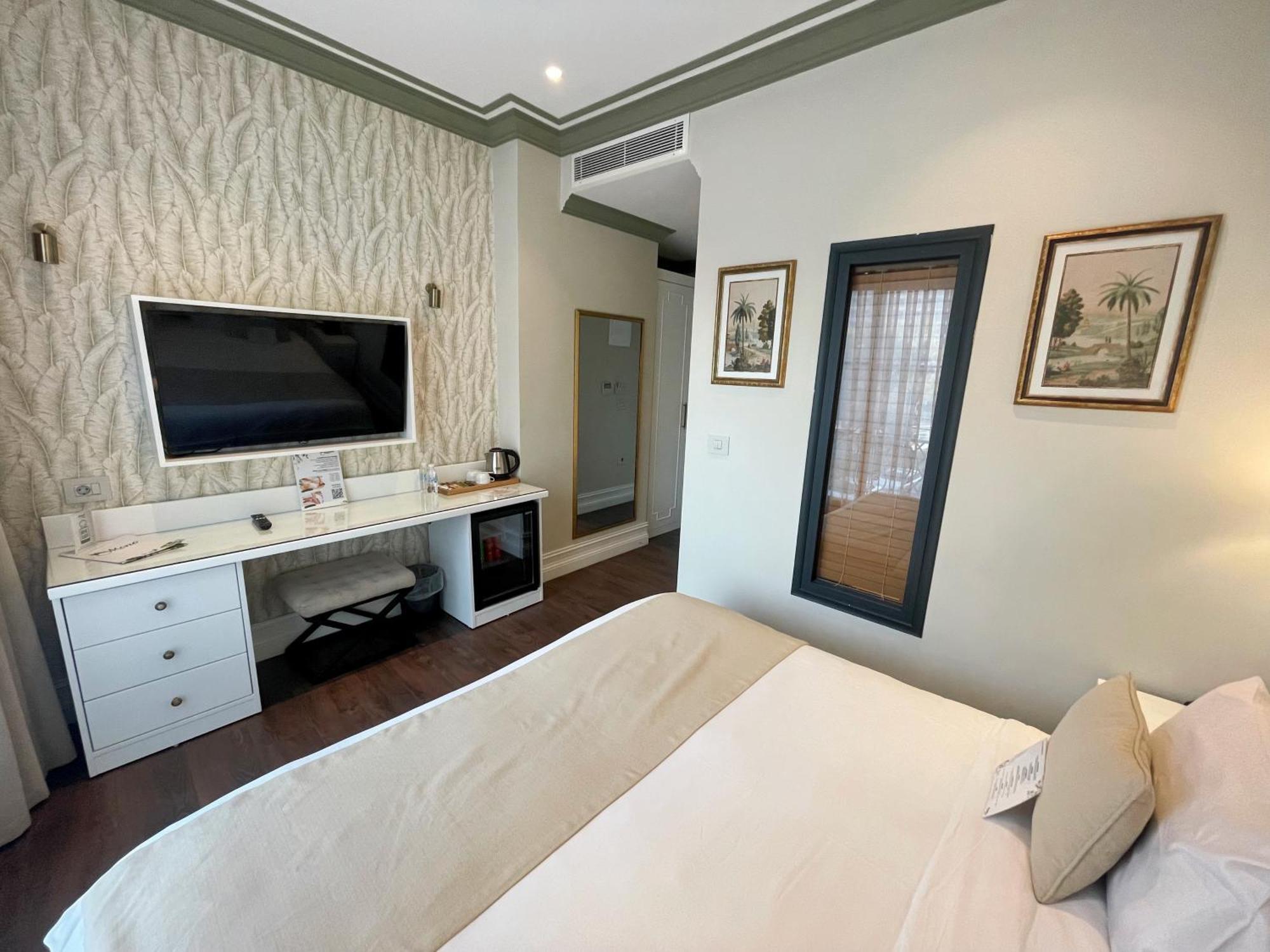 Dbd Hotel Bayrakli Ізмір Екстер'єр фото